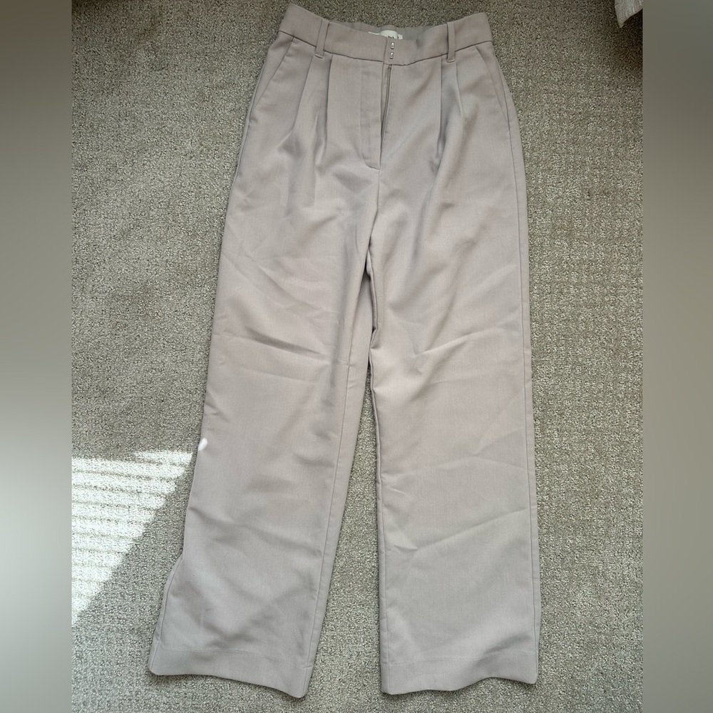 Abercrombie & Fitch Sloane Tailored Pant  Taupe Size 27
